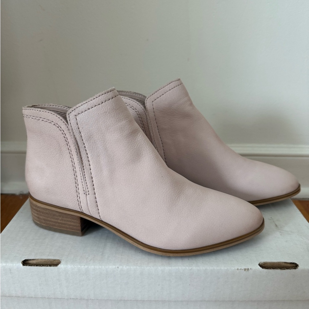 Women's Pink Ankle Booties